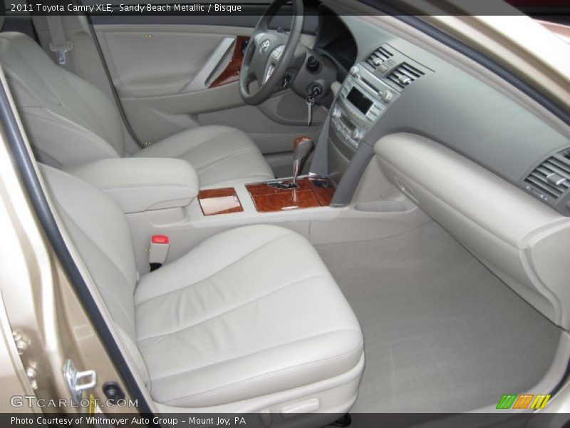 Sandy Beach Metallic / Bisque 2011 Toyota Camry XLE