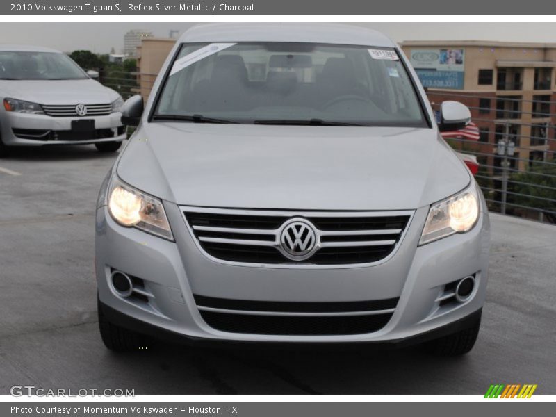 Reflex Silver Metallic / Charcoal 2010 Volkswagen Tiguan S