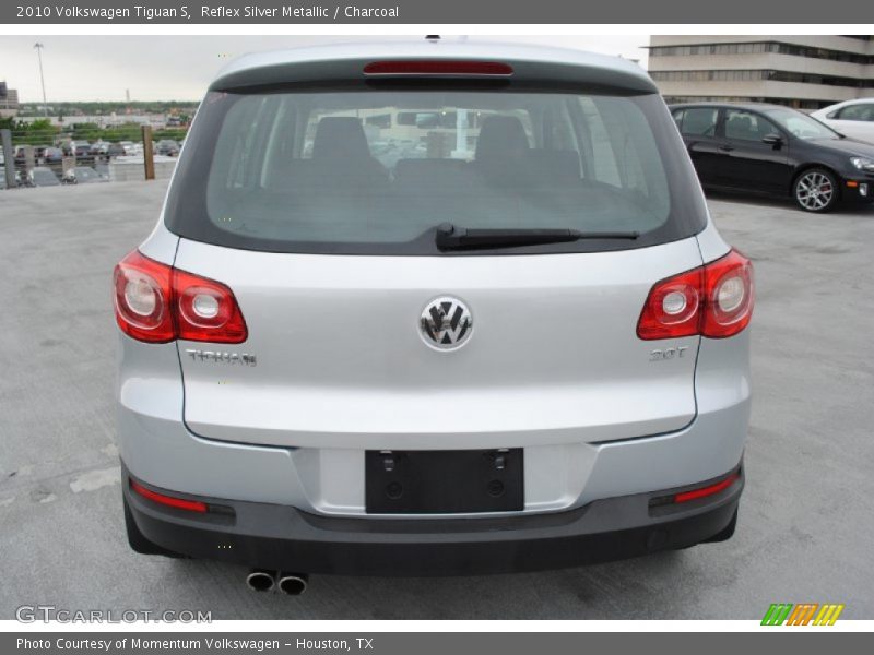 Reflex Silver Metallic / Charcoal 2010 Volkswagen Tiguan S
