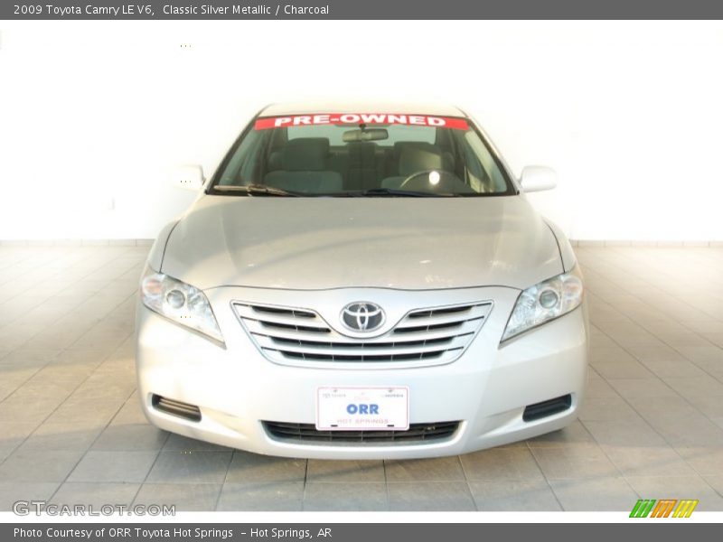 Classic Silver Metallic / Charcoal 2009 Toyota Camry LE V6