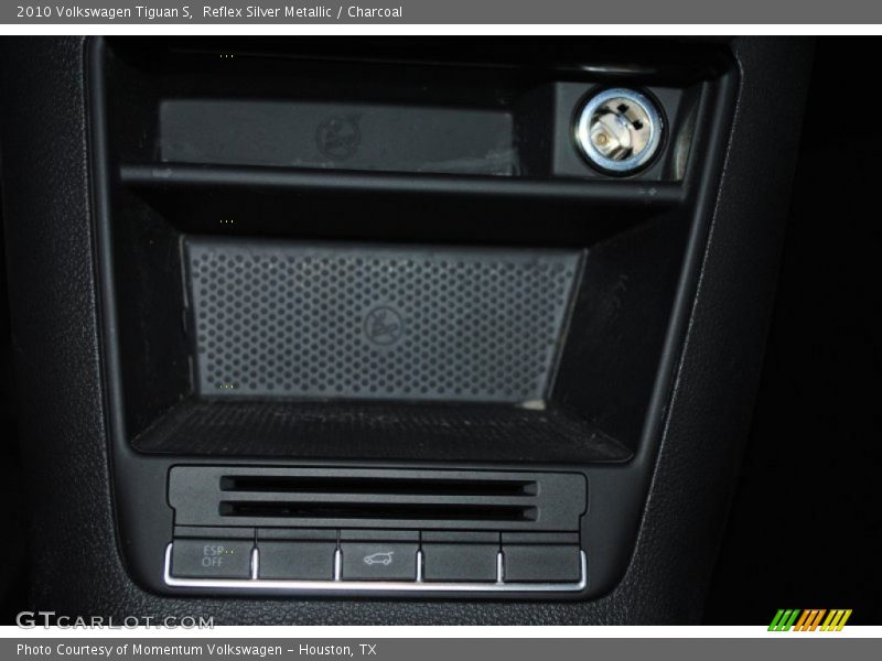Reflex Silver Metallic / Charcoal 2010 Volkswagen Tiguan S