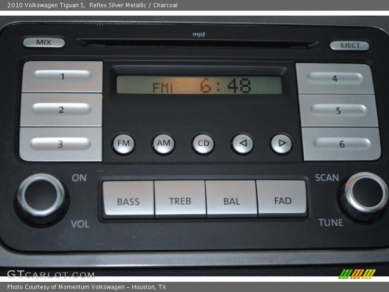 Reflex Silver Metallic / Charcoal 2010 Volkswagen Tiguan S