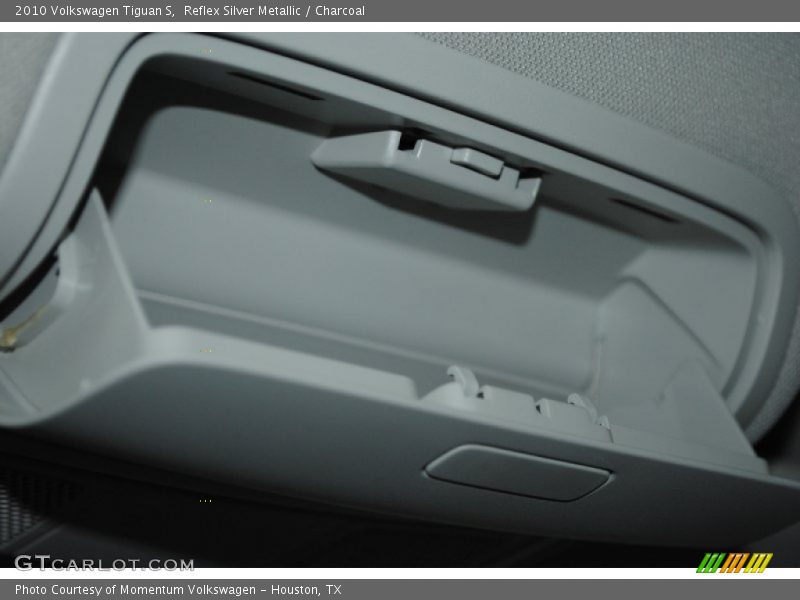 Reflex Silver Metallic / Charcoal 2010 Volkswagen Tiguan S