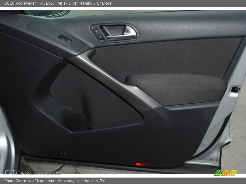 Reflex Silver Metallic / Charcoal 2010 Volkswagen Tiguan S