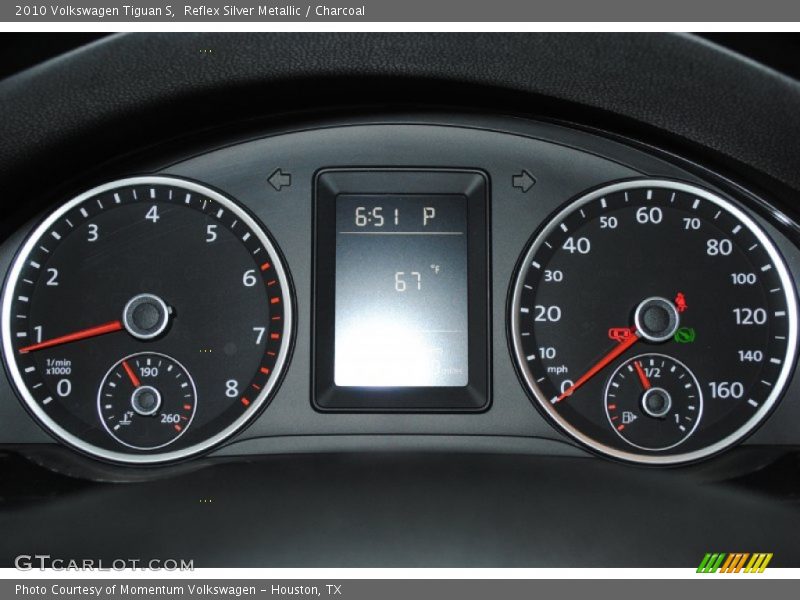 Reflex Silver Metallic / Charcoal 2010 Volkswagen Tiguan S