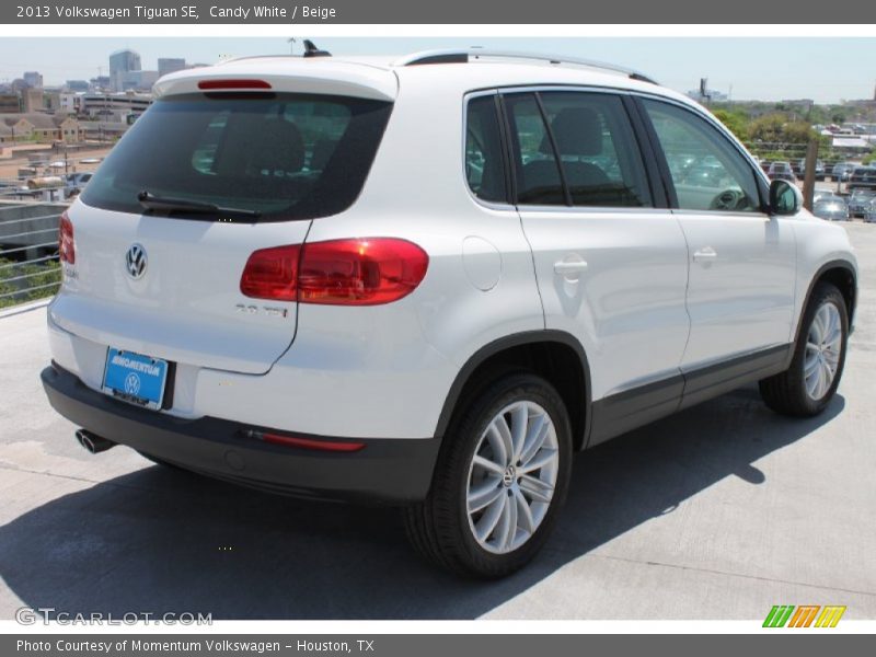 Candy White / Beige 2013 Volkswagen Tiguan SE