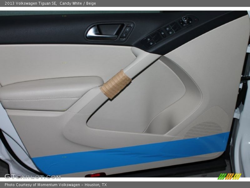 Candy White / Beige 2013 Volkswagen Tiguan SE