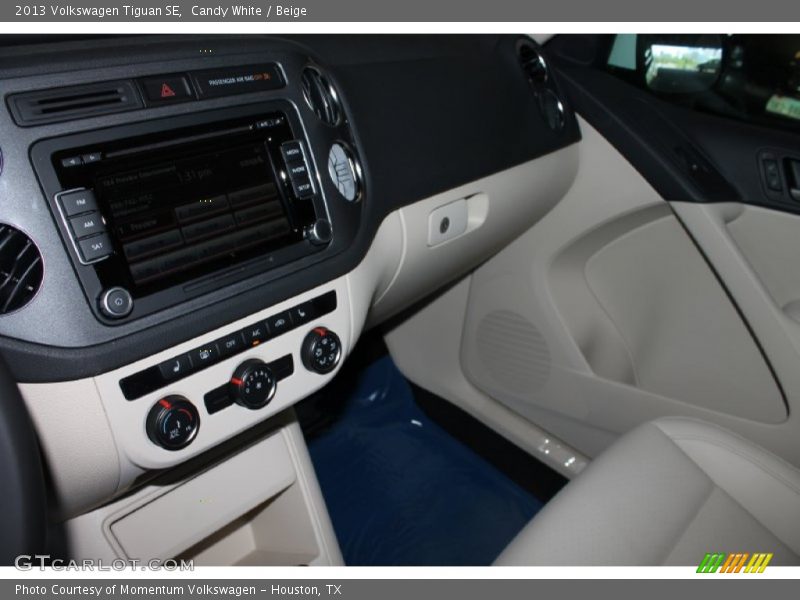Candy White / Beige 2013 Volkswagen Tiguan SE