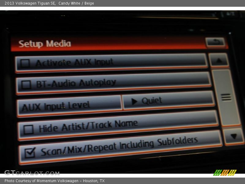 Candy White / Beige 2013 Volkswagen Tiguan SE