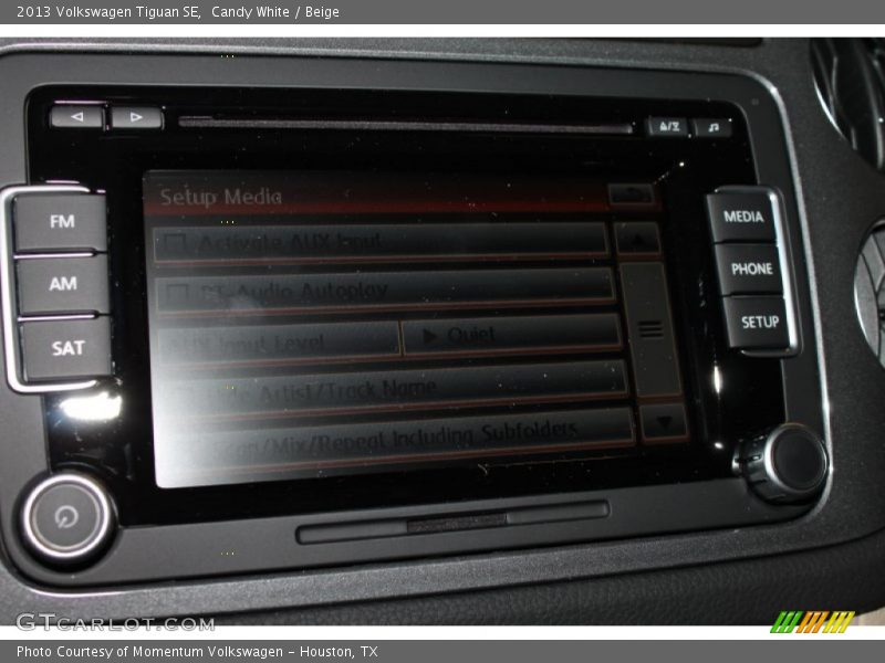 Candy White / Beige 2013 Volkswagen Tiguan SE