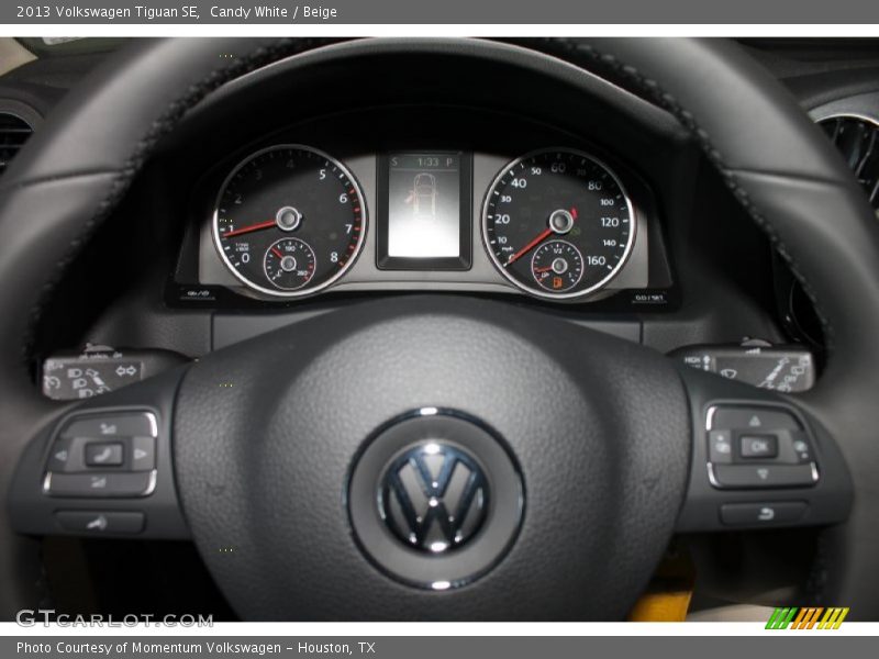 Candy White / Beige 2013 Volkswagen Tiguan SE
