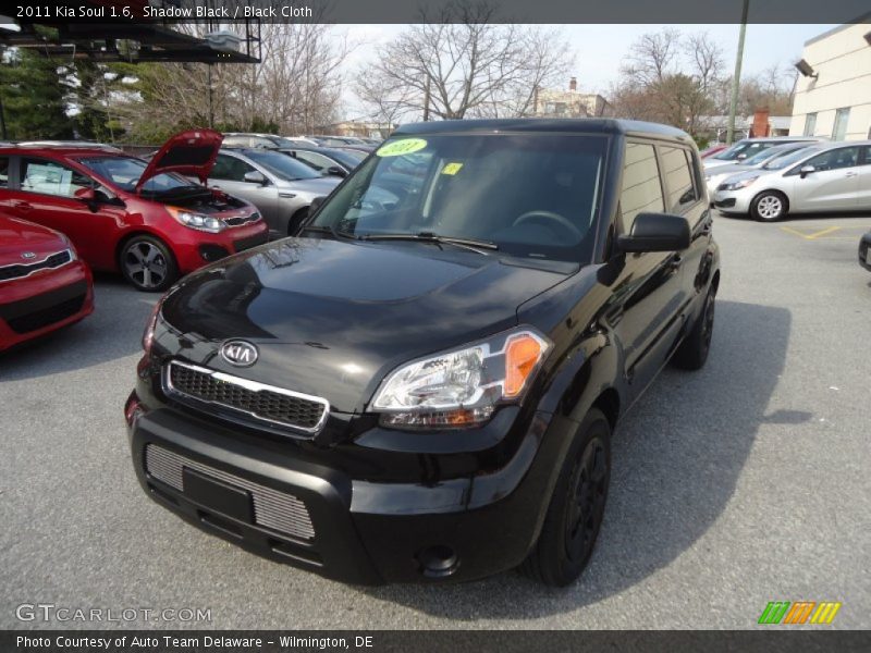 Shadow Black / Black Cloth 2011 Kia Soul 1.6