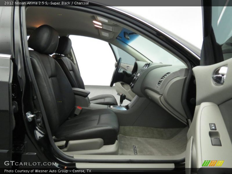 Super Black / Charcoal 2012 Nissan Altima 2.5 S
