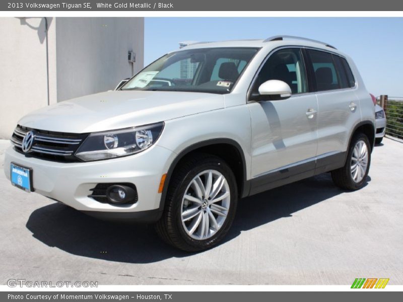 White Gold Metallic / Black 2013 Volkswagen Tiguan SE