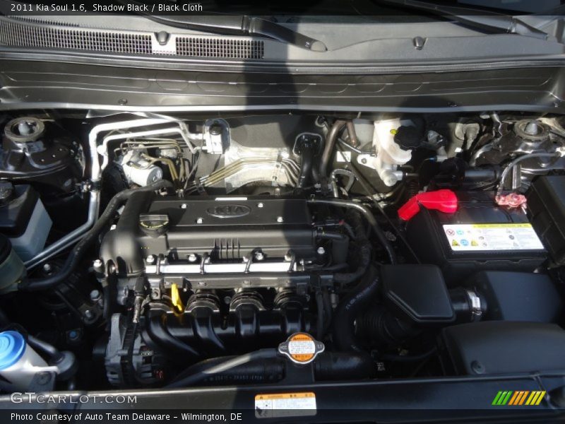 Shadow Black / Black Cloth 2011 Kia Soul 1.6