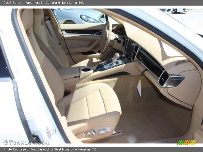 Carrara White / Luxor Beige 2013 Porsche Panamera S