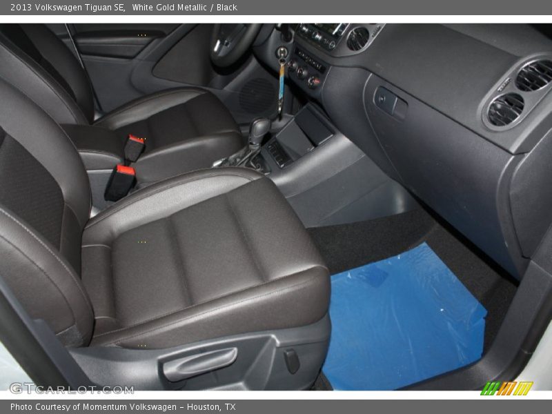 White Gold Metallic / Black 2013 Volkswagen Tiguan SE