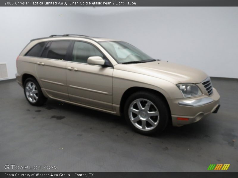 Linen Gold Metallic Pearl / Light Taupe 2005 Chrysler Pacifica Limited AWD