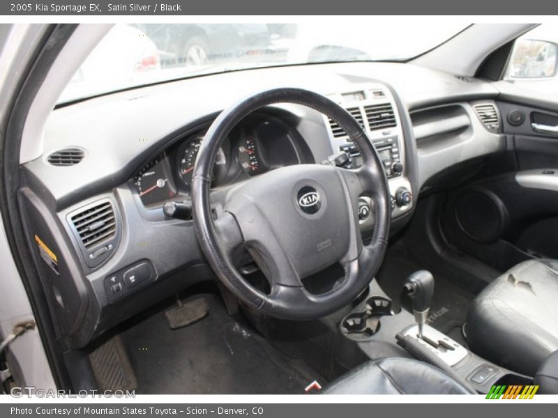 Satin Silver / Black 2005 Kia Sportage EX