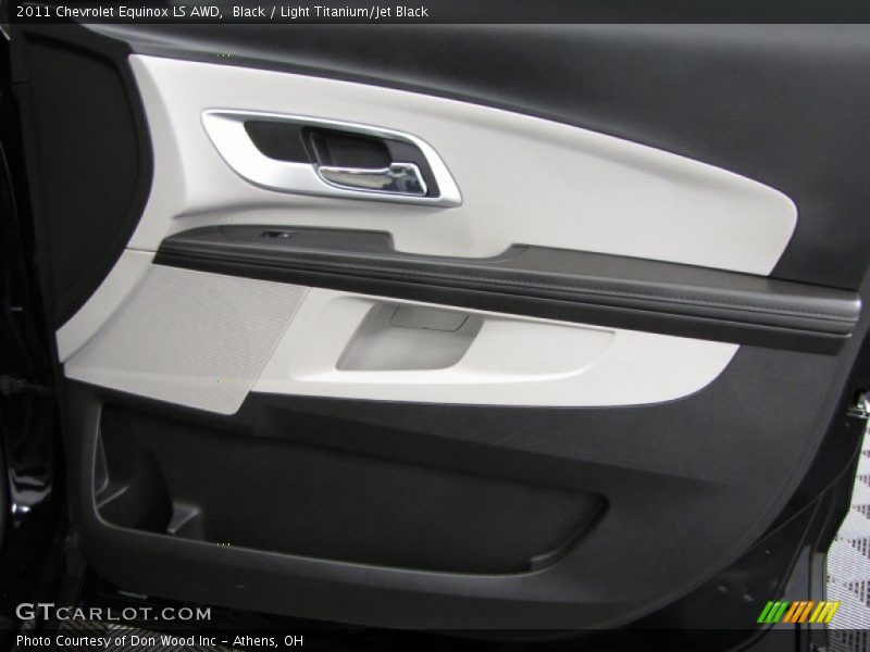 Black / Light Titanium/Jet Black 2011 Chevrolet Equinox LS AWD