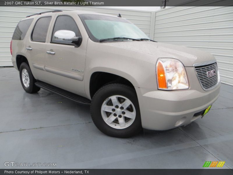 Silver Birch Metallic / Light Titanium 2007 GMC Yukon SLT