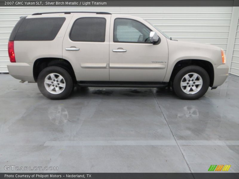 Silver Birch Metallic / Light Titanium 2007 GMC Yukon SLT