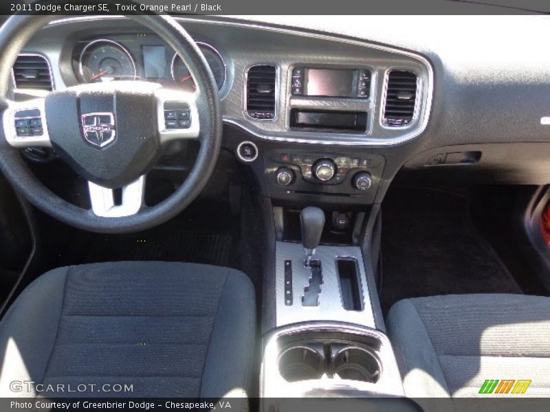 Toxic Orange Pearl / Black 2011 Dodge Charger SE