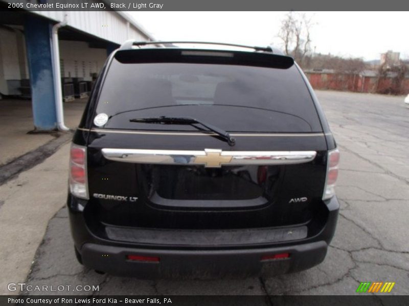 Black / Light Gray 2005 Chevrolet Equinox LT AWD