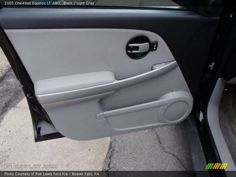 Black / Light Gray 2005 Chevrolet Equinox LT AWD