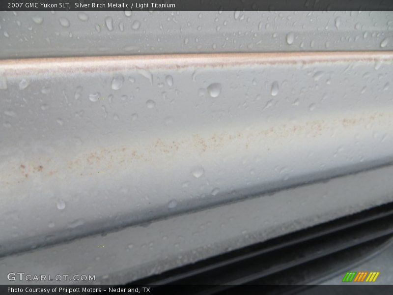 Silver Birch Metallic / Light Titanium 2007 GMC Yukon SLT