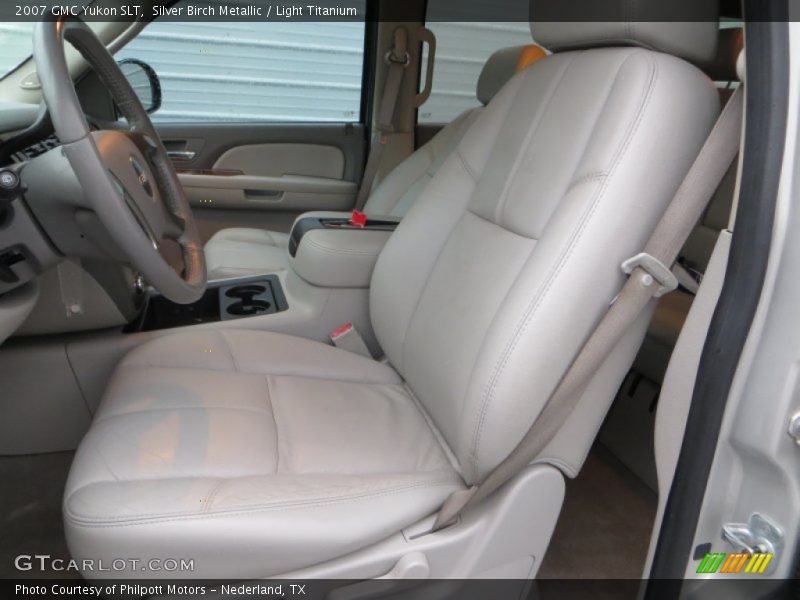Silver Birch Metallic / Light Titanium 2007 GMC Yukon SLT