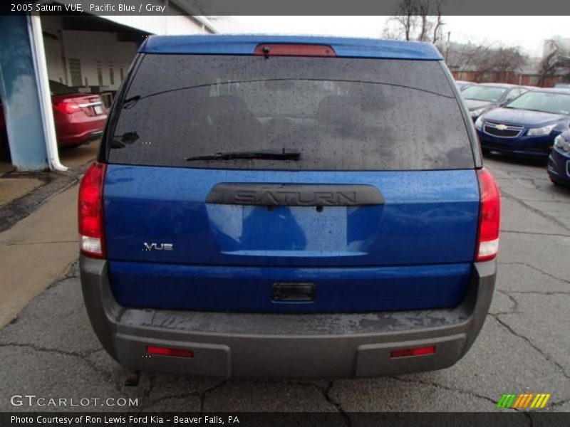 Pacific Blue / Gray 2005 Saturn VUE