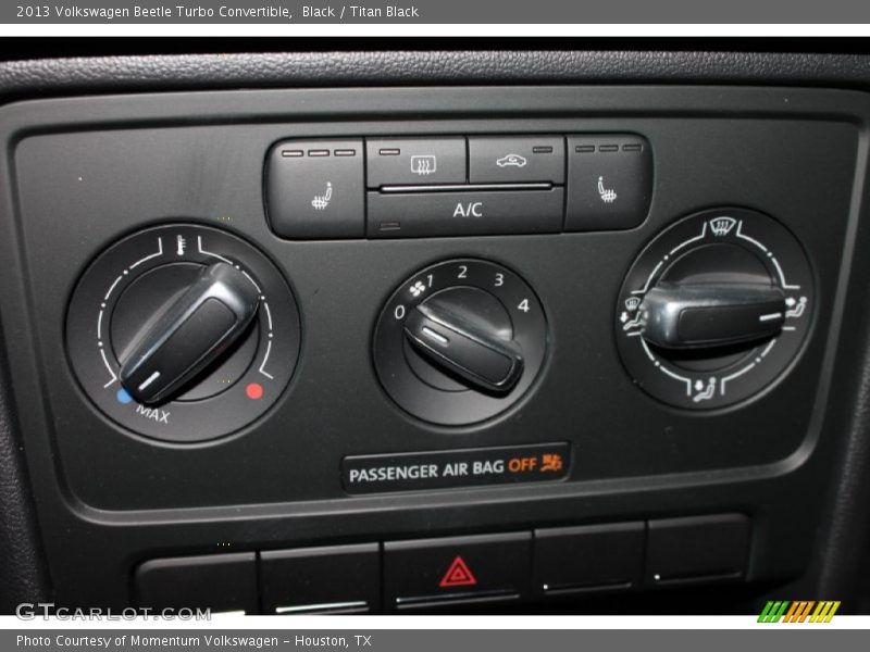Black / Titan Black 2013 Volkswagen Beetle Turbo Convertible
