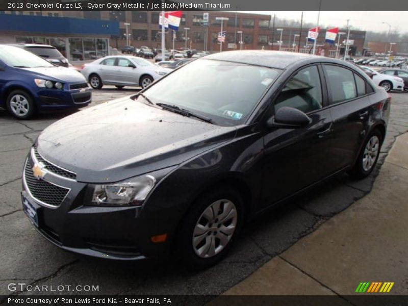 Cyber Gray Metallic / Jet Black/Medium Titanium 2013 Chevrolet Cruze LS