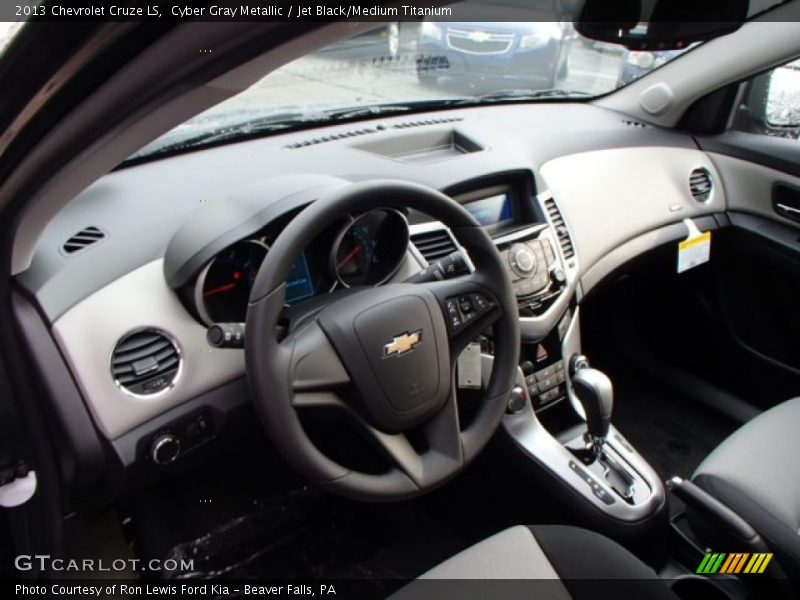 Cyber Gray Metallic / Jet Black/Medium Titanium 2013 Chevrolet Cruze LS