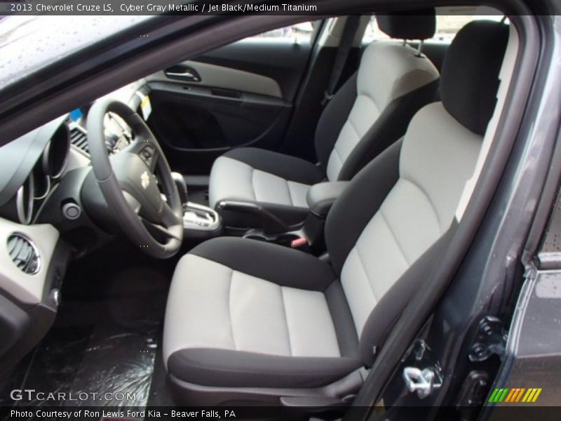 Cyber Gray Metallic / Jet Black/Medium Titanium 2013 Chevrolet Cruze LS