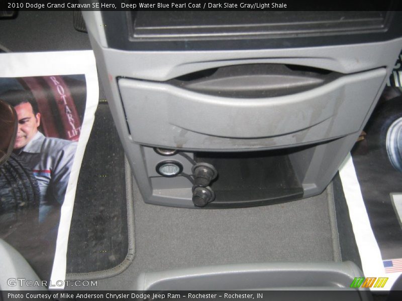 Deep Water Blue Pearl Coat / Dark Slate Gray/Light Shale 2010 Dodge Grand Caravan SE Hero