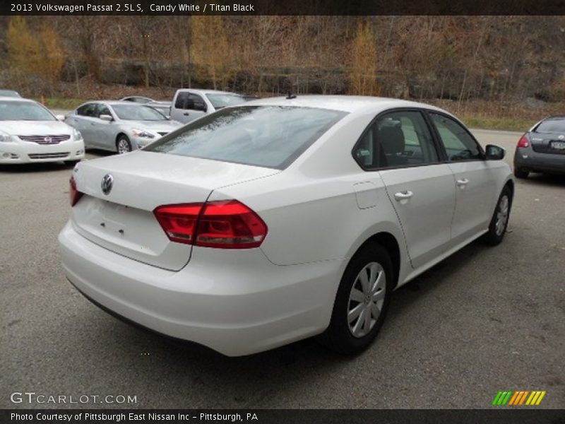 Candy White / Titan Black 2013 Volkswagen Passat 2.5L S