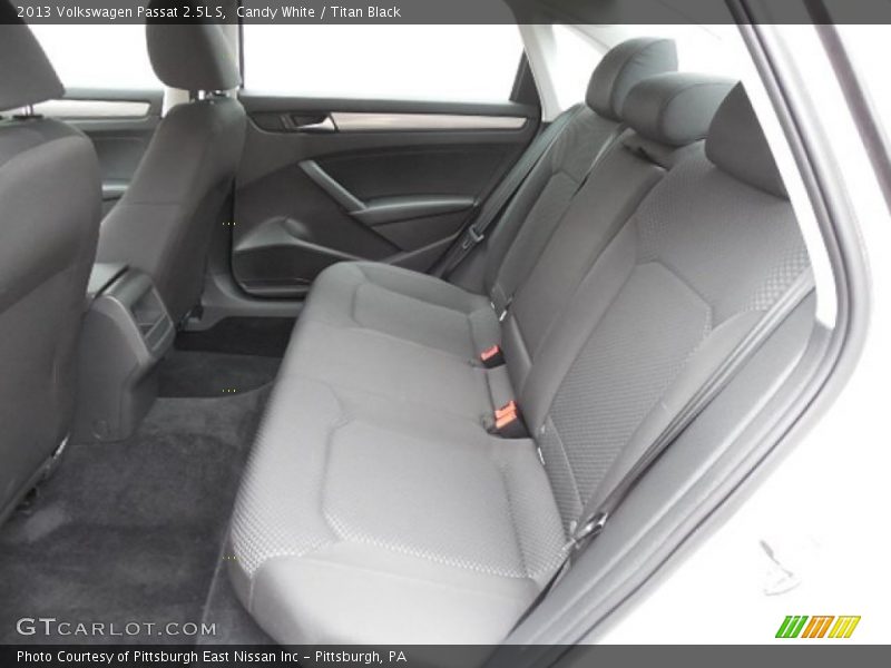 Candy White / Titan Black 2013 Volkswagen Passat 2.5L S