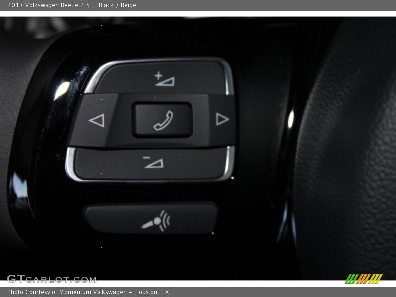 Black / Beige 2013 Volkswagen Beetle 2.5L
