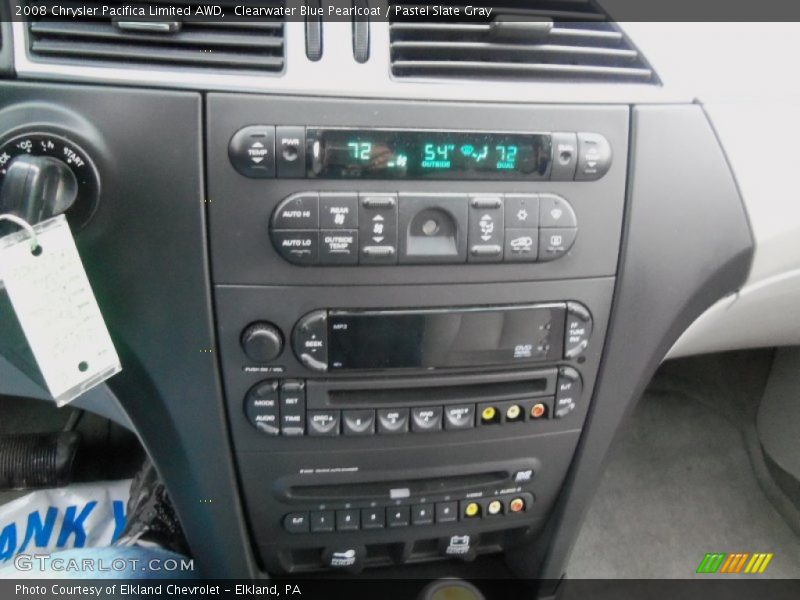 Controls of 2008 Pacifica Limited AWD