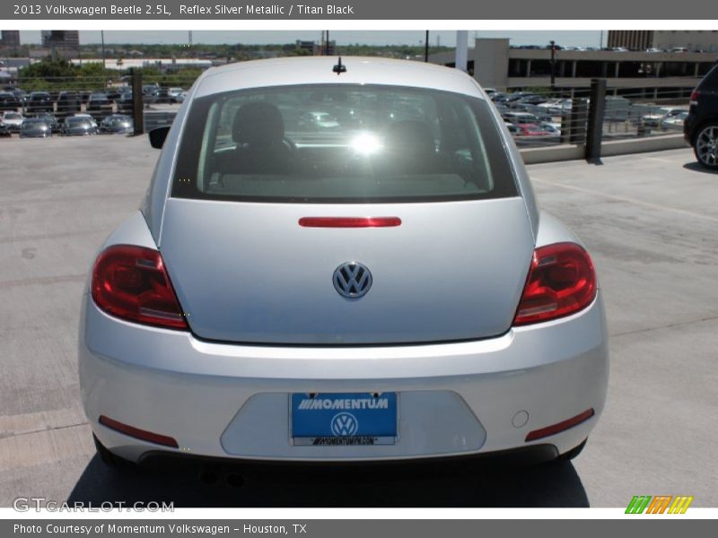 Reflex Silver Metallic / Titan Black 2013 Volkswagen Beetle 2.5L