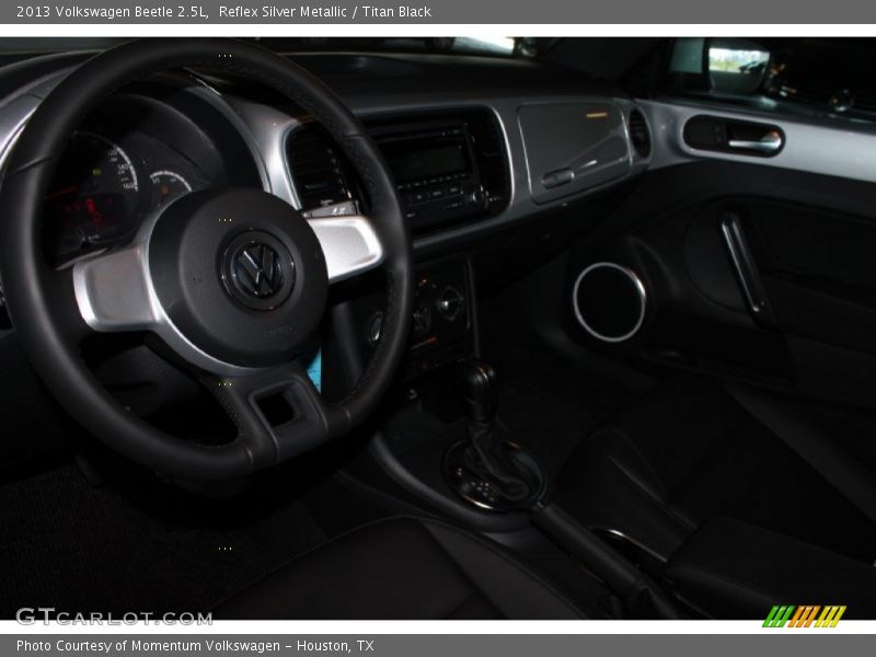 Reflex Silver Metallic / Titan Black 2013 Volkswagen Beetle 2.5L