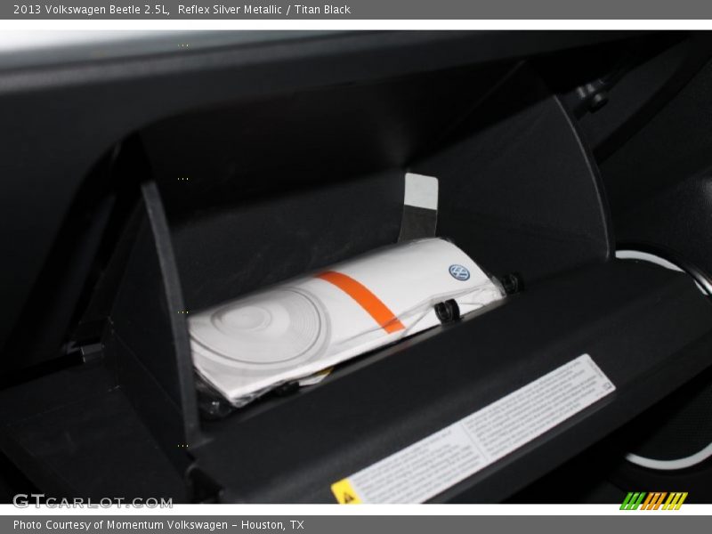 Reflex Silver Metallic / Titan Black 2013 Volkswagen Beetle 2.5L