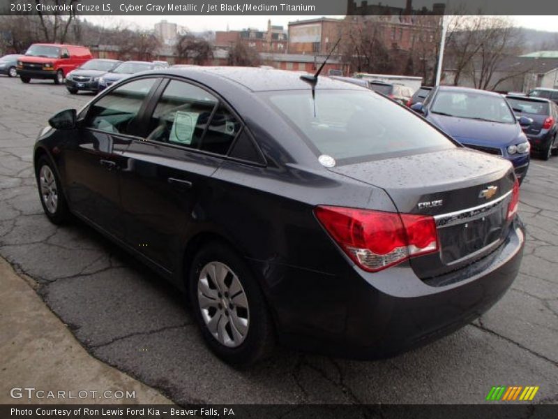 Cyber Gray Metallic / Jet Black/Medium Titanium 2013 Chevrolet Cruze LS