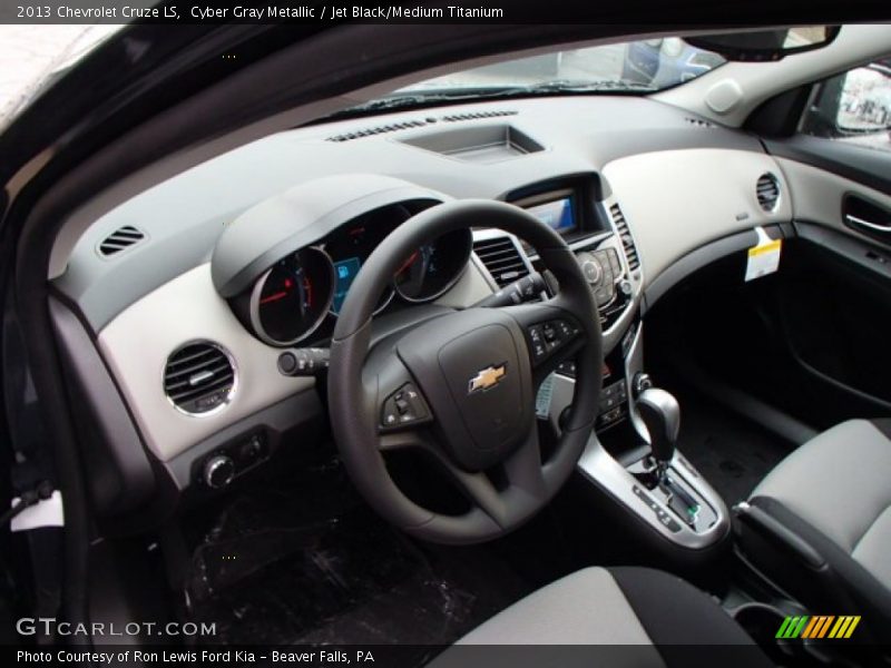 Cyber Gray Metallic / Jet Black/Medium Titanium 2013 Chevrolet Cruze LS
