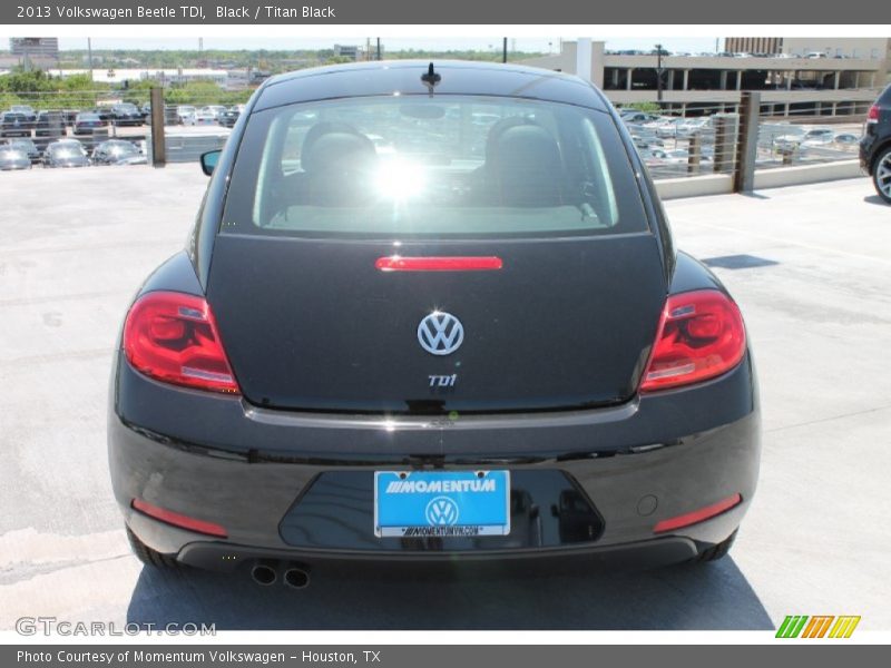 Black / Titan Black 2013 Volkswagen Beetle TDI