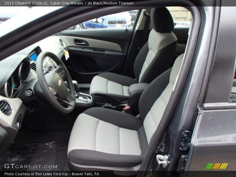 Cyber Gray Metallic / Jet Black/Medium Titanium 2013 Chevrolet Cruze LS