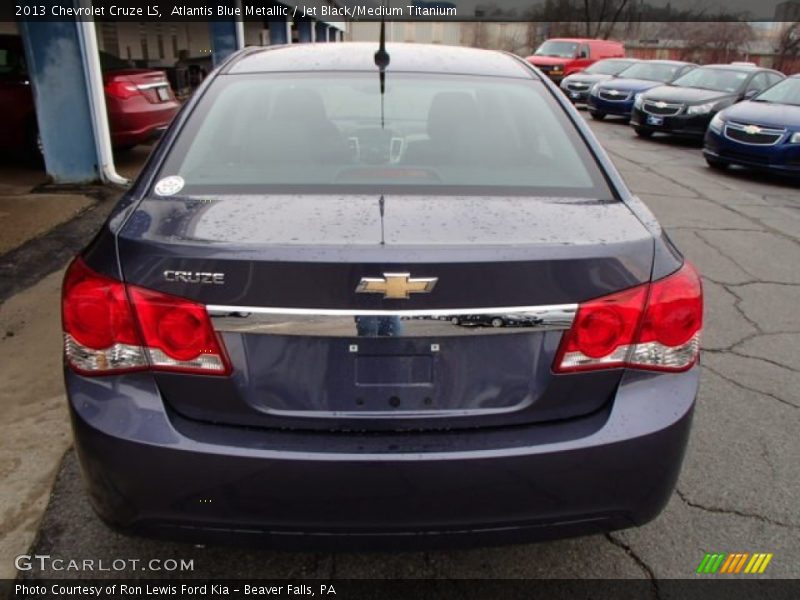 Atlantis Blue Metallic / Jet Black/Medium Titanium 2013 Chevrolet Cruze LS