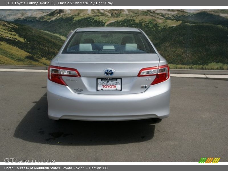 Classic Silver Metallic / Light Gray 2013 Toyota Camry Hybrid LE